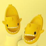 Shark - Claquettes requin antidérapantes