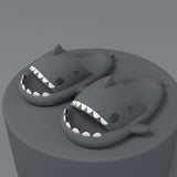 Shark - Claquettes requin antidérapantes