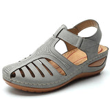 Gris / 36,Gris / 37,Gris / 38,Gris / 39,Gris / 40,Gris / 41,Gris / 42