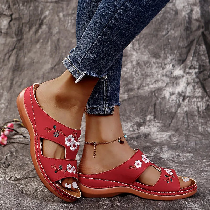 Sandales femme en cuir à fleurs — légères, décontractées
