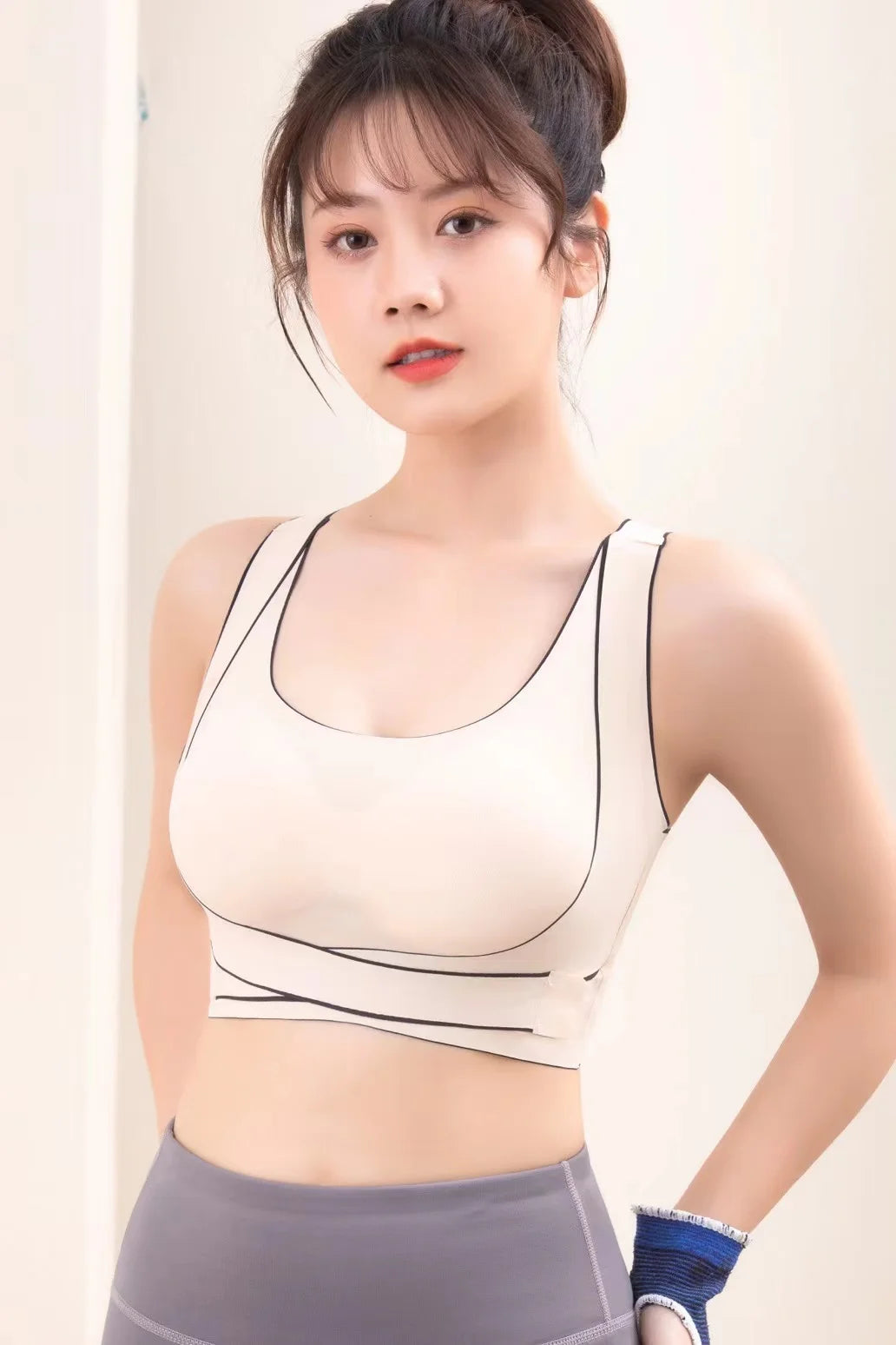 Brassière de sport maintien extrème - Bandes croisées avant