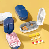 Lot de 2 Pilulier compacts 2 en 1 avec coupe-pilules intégré