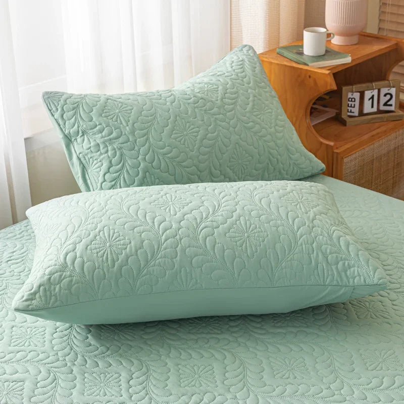 Lot de 2 Taies d’Oreiller Imperméables Matelassées 48x74 cm – 10 Couleurs