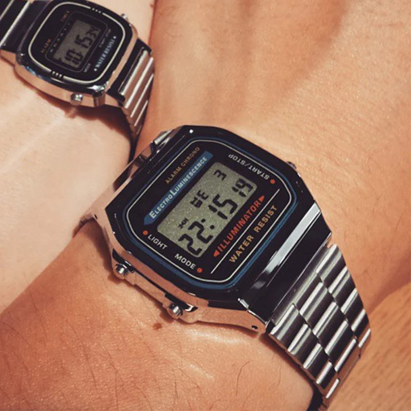 Montre digital bracelet en acier inoxydable - Modèle Mixte