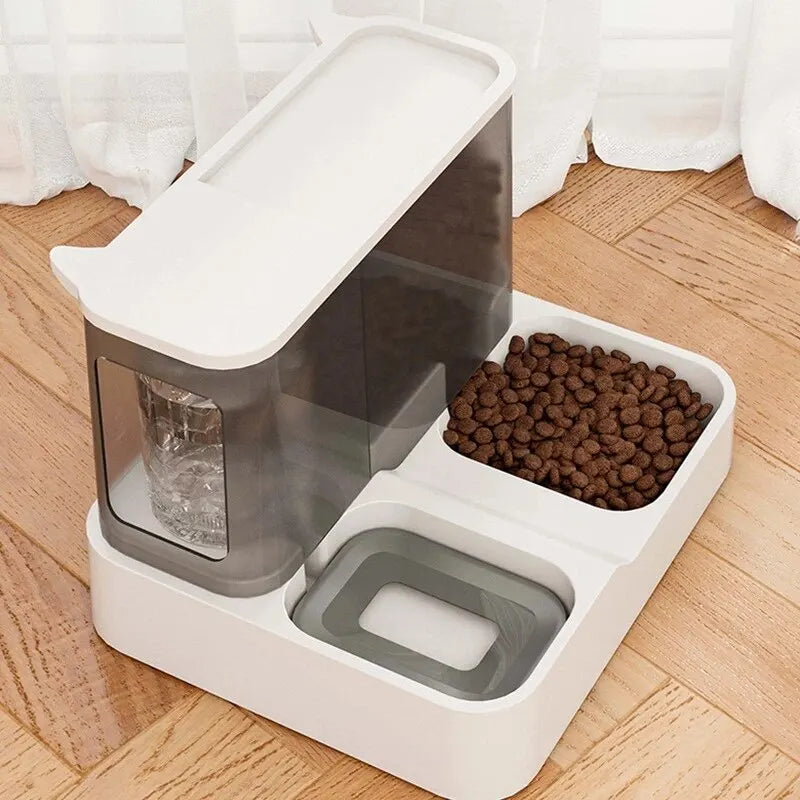 Distributeur automatique de nourriture pour chat et chien