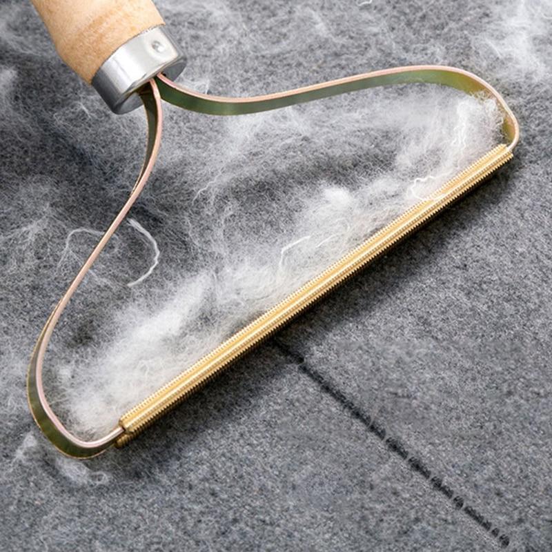 Brosse anti-poils et bouloches