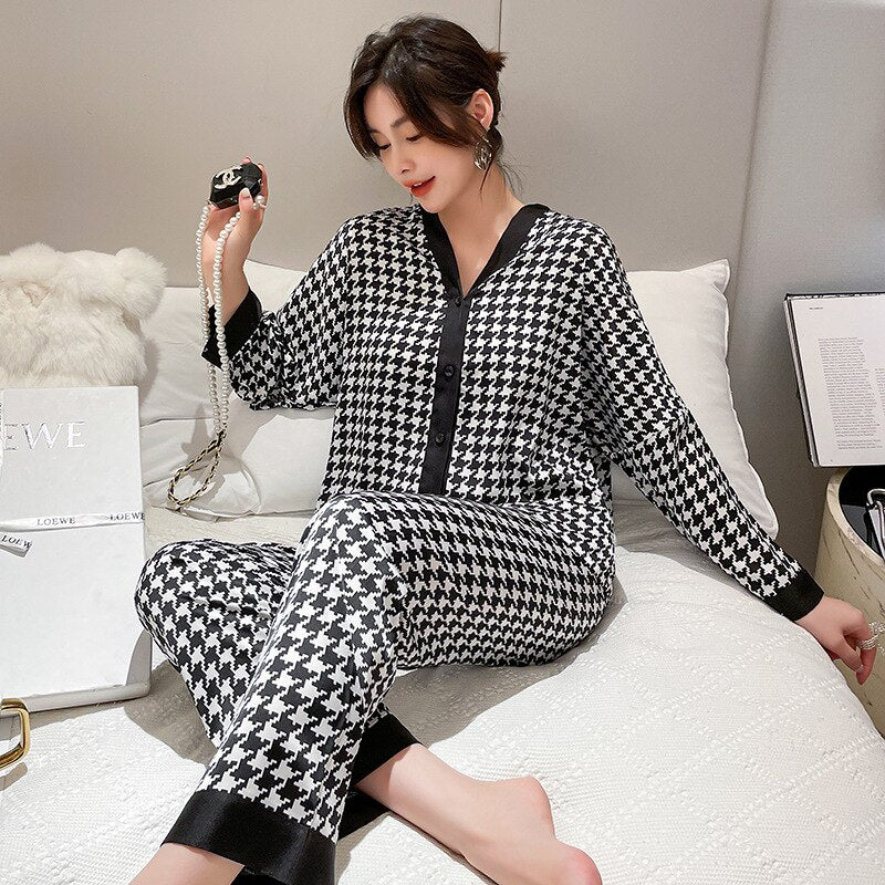 Maeva - Pyjama en simili soie