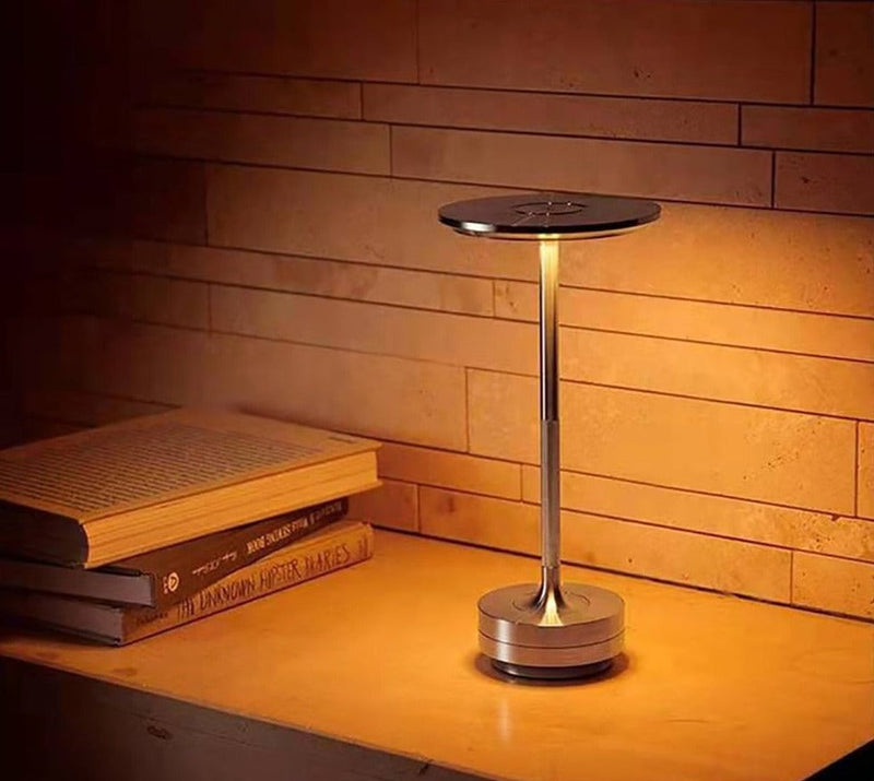 Lampe de table nordique sans fil