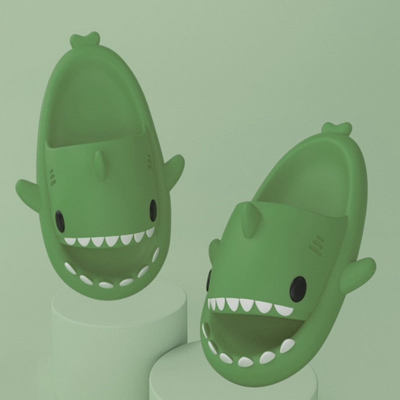 Shark - Claquettes requin antidérapantes